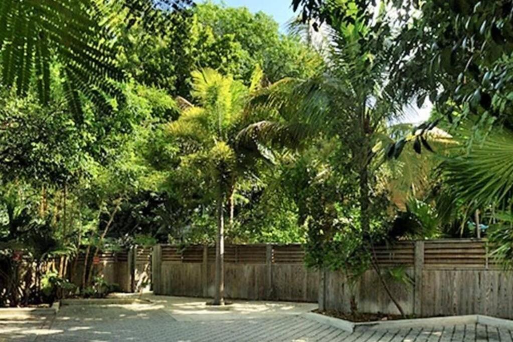 Duval Street Suite With Pool Key West Extérieur photo