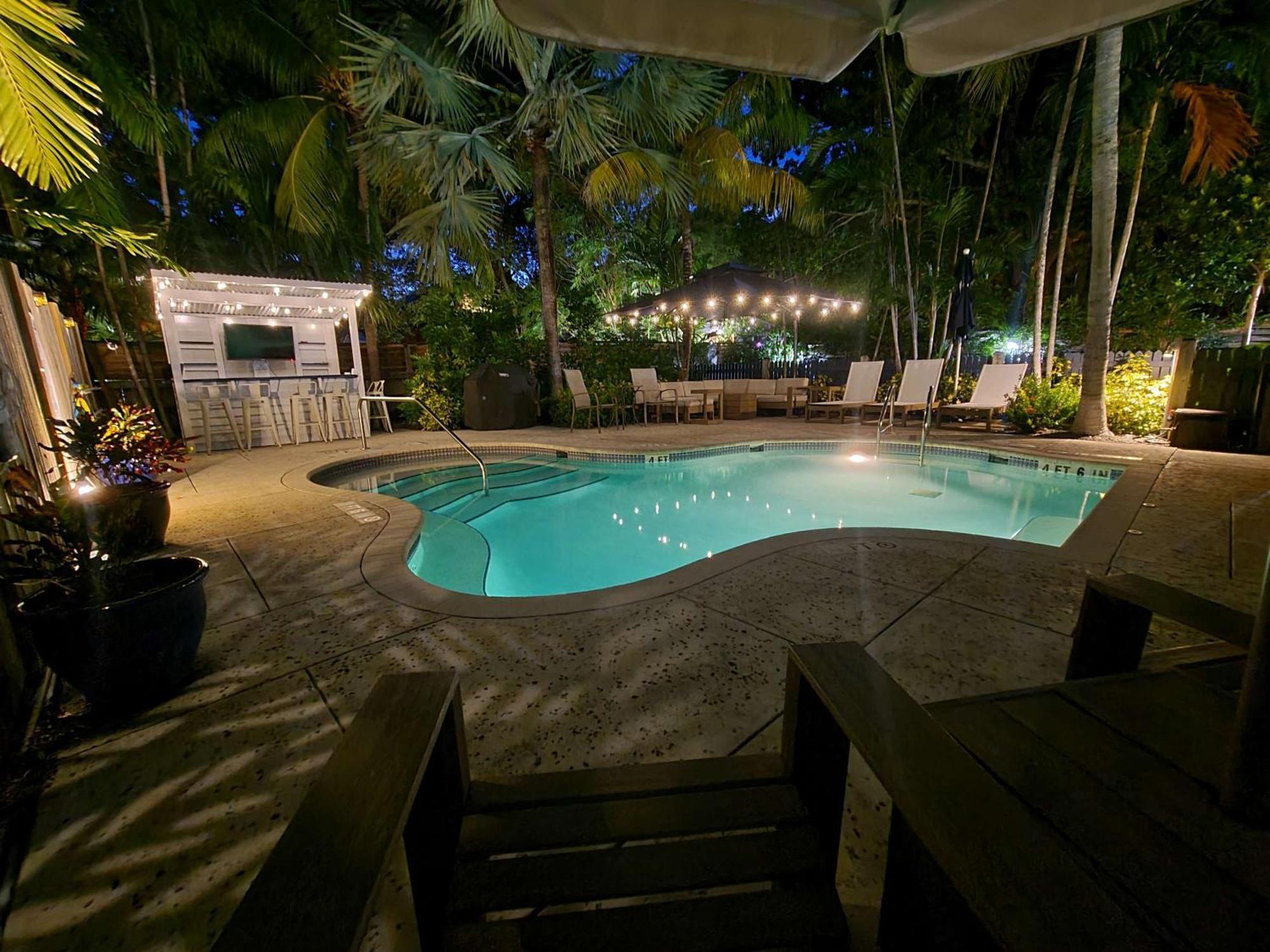 Duval Street Suite With Pool Key West Extérieur photo